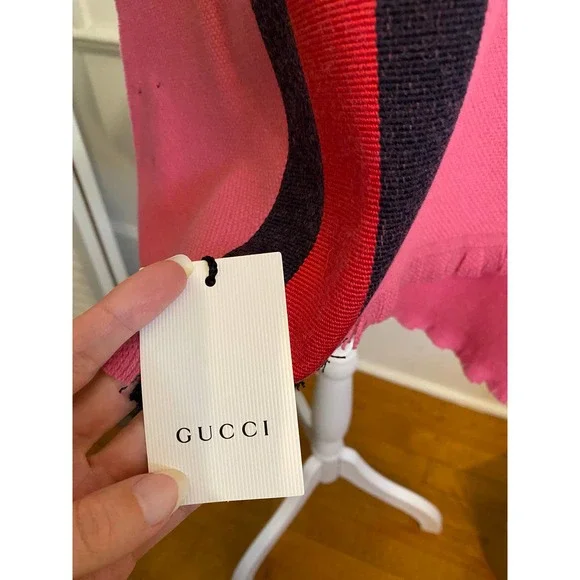 SOLD NWT Gucci Strong Stars Pink Gucci Stripe Jacquard wool cashmere silk Scarf - Picture 2 of 7